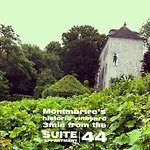 Elegant Suit In Montmartre By An Architect